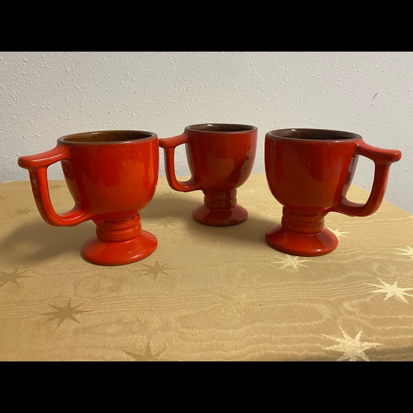 Frankoma Flame Red Pedestal Cups
Set of 3 - Picture 2 of 11